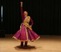 The Katha in Kathak: Elements of the Art of Storytelling in Kathak, North India's Classical Dance